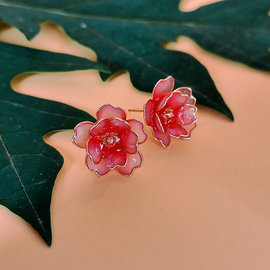 Cora Ear Stud Pink