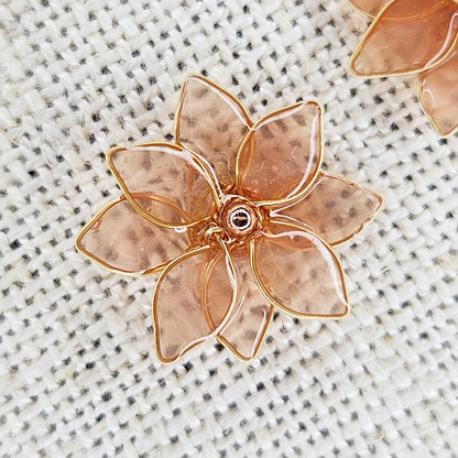 Eleos Ear Stud (Orange)