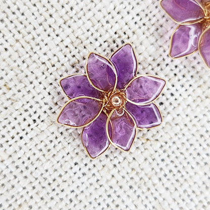 Eleos Ear Stud (Purple)