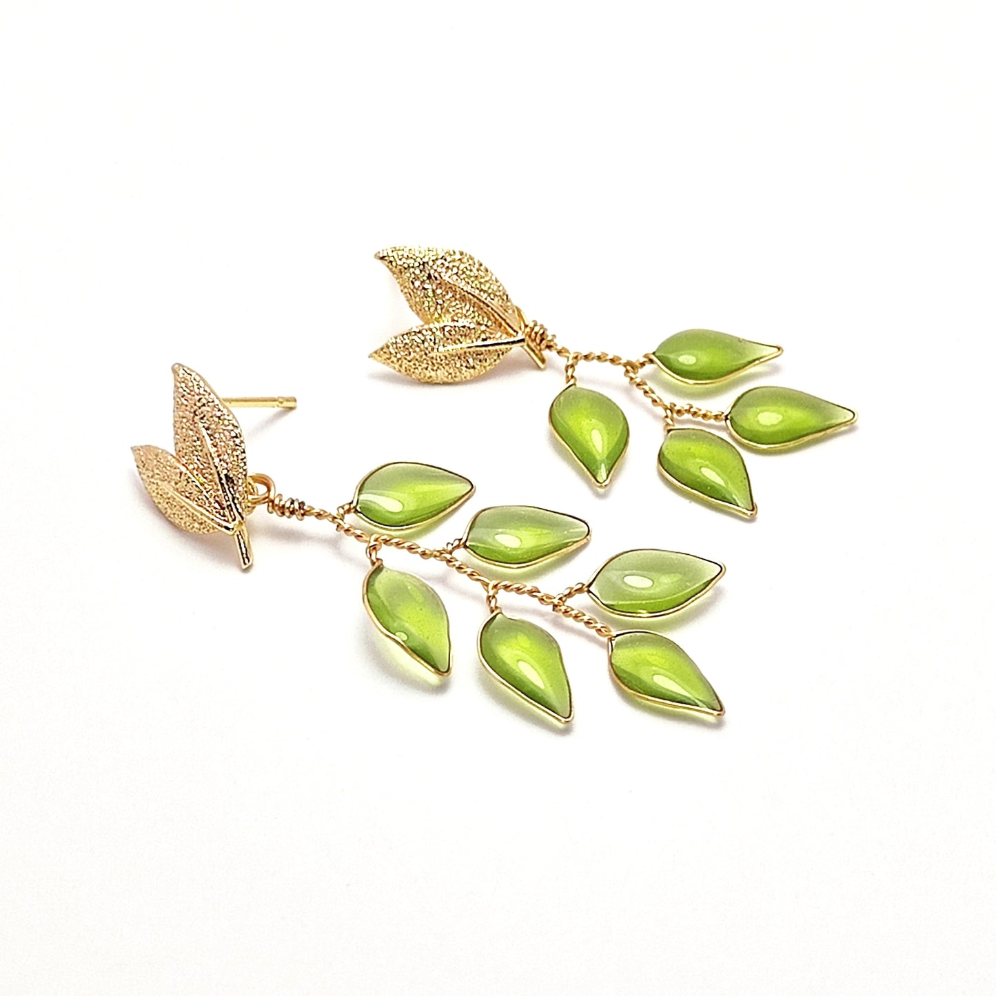 Demeter Ear Stud (Leaf)