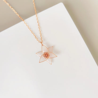 Egeria Necklace White (Gold)